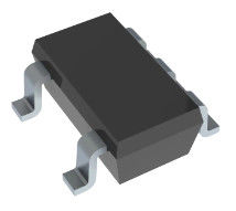 TLV3701QDBVRQ1 Comparator General Purpose CMOS Push-Pull Rail-To-Rail SOT-23-5